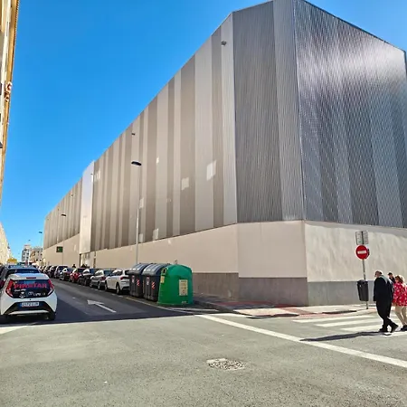 Céntrico Con Garaje Torrevieja